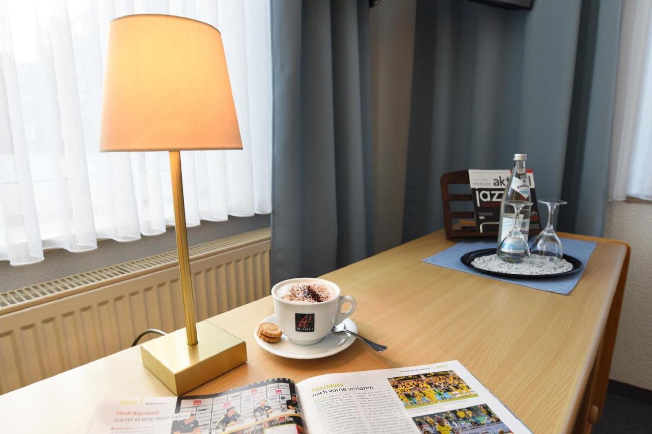 Gasthof & Hotel Goldener Hirsch Bad Berneck im Fichtelgebirge Ngoại thất bức ảnh