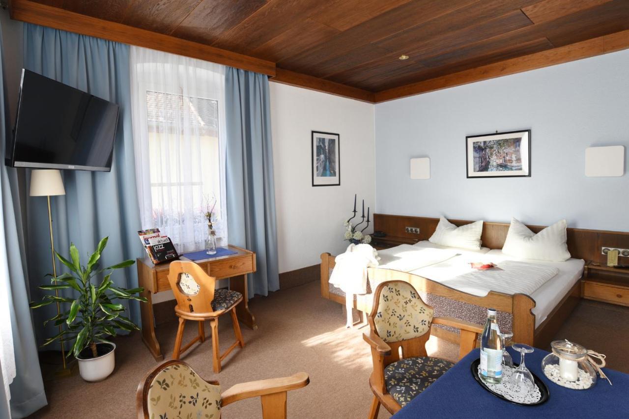 Gasthof & Hotel Goldener Hirsch Bad Berneck im Fichtelgebirge Ngoại thất bức ảnh